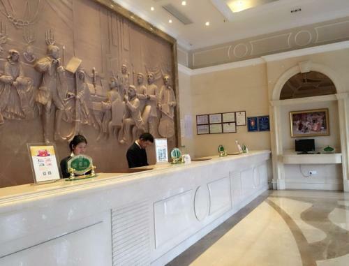 Vienna Hotel Dongguan Changping Avenue