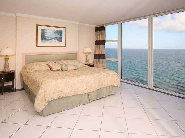 Hotel Ocean Manor