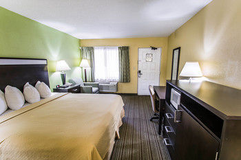 Hotel Comfort Inn University