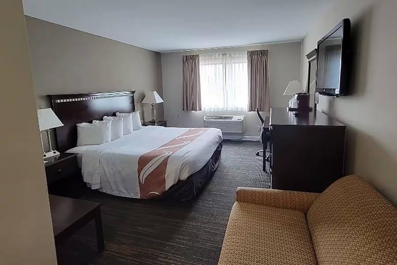 Hotel Comfort Inn