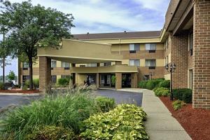 Hotel Comfort Inn Airport
