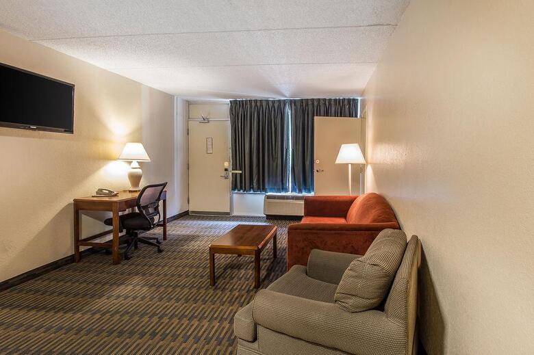 Hotel Comfort Inn