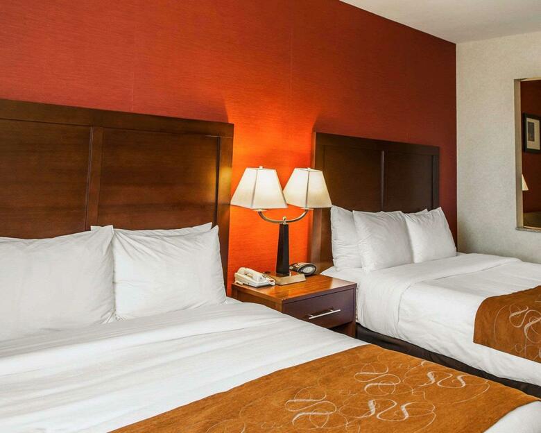 Hotel Comfort Suites