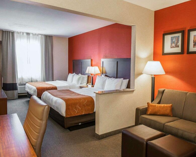Hotel Comfort Suites