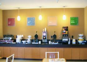 Hotel Comfort Suites