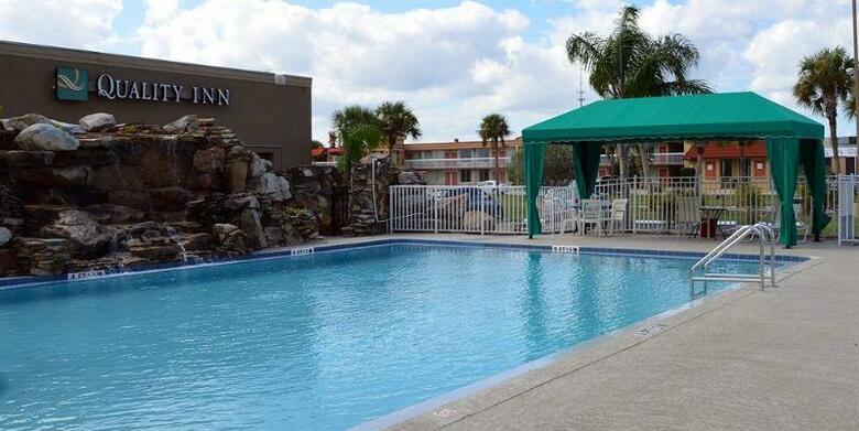 Hotel Comfort Inn