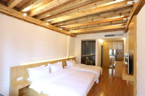 Hotel Lijiang Myhome Inn