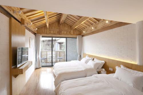 Hotel Lijiang Myhome Inn