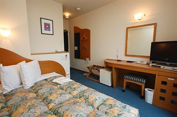 Naha Beach Side Hotel