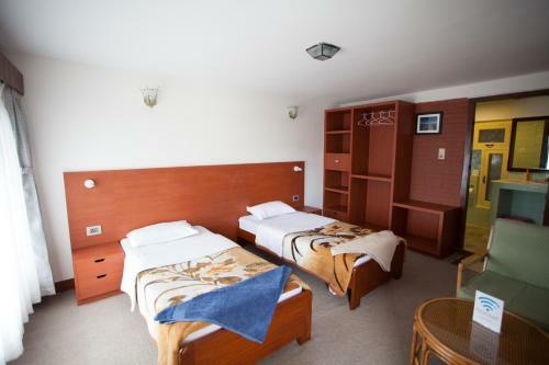 Hostal Maya Guest House