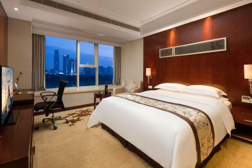 Leisure Hotel