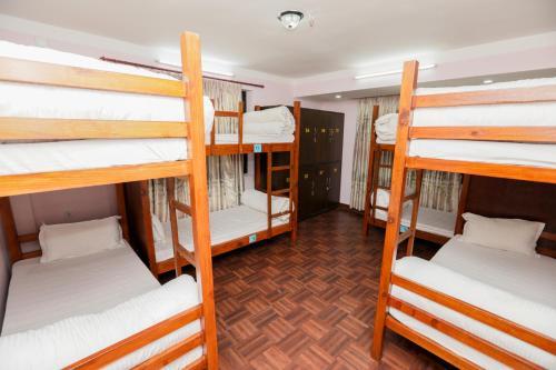 Albergue Famous House