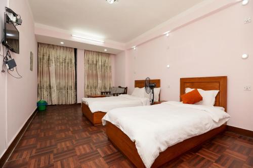 Albergue Famous House