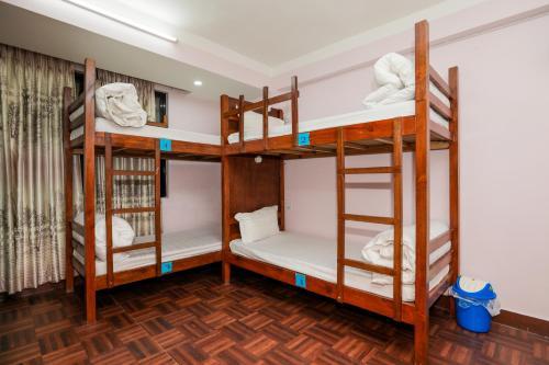 Albergue Famous House