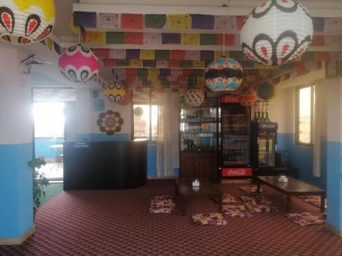 Albergue Famous House