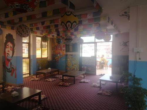 Albergue Famous House