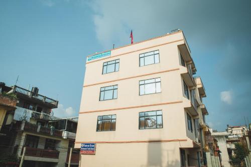 Albergue Famous House