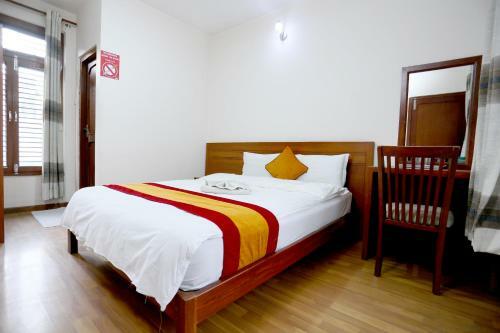 Hotel Holiday House