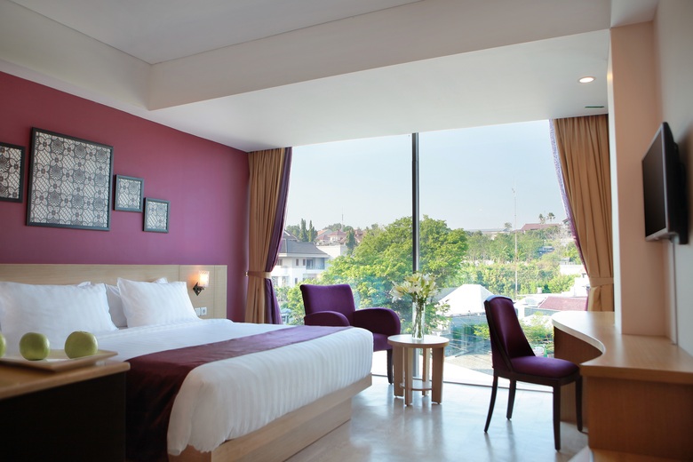 Grand Edge Hotel Semarang