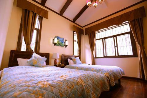 Hotel Oak Inn