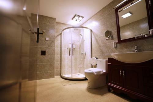 Hotel Oak Inn