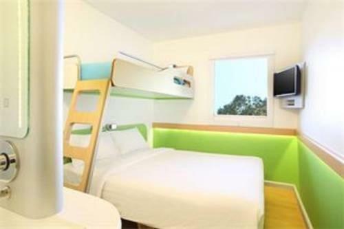 Hotel Ibis Budget Semarang Tendean