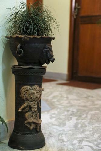 327 Thamel Hotel