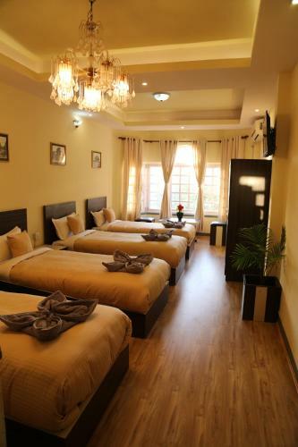 327 Thamel Hotel