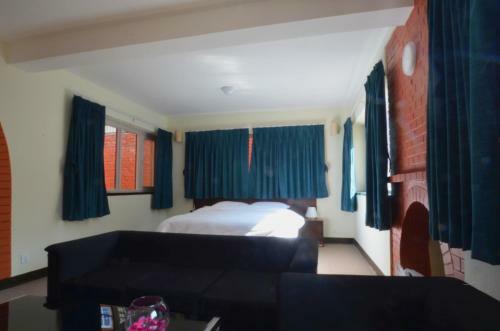 Hostal Epiphany Guest House