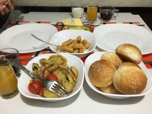 Hostal Epiphany Guest House