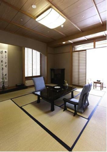 Hotel Sanraku