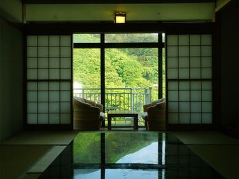 Monogusa No Yado Hanasenkyo