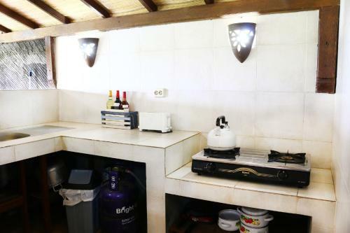 Lovina Beachhouse Villas