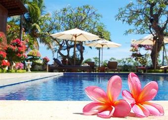 Hostal Frangipani Beach Hotel