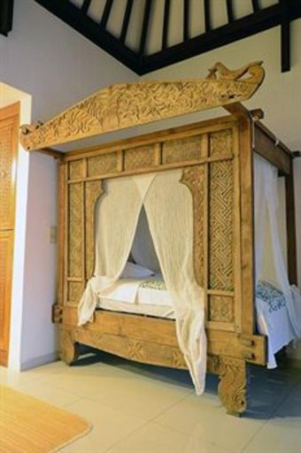 Hostal Frangipani Beach Hotel