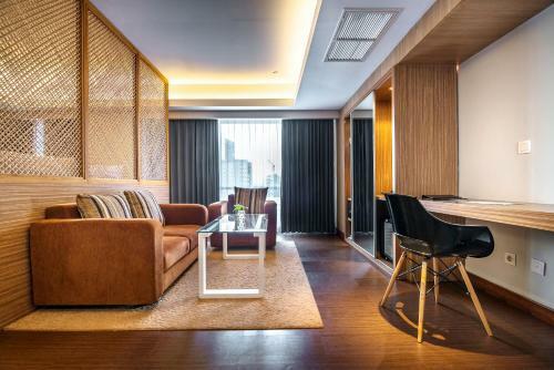 Crown Prince Hotel