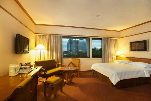 Elmi Hotel Surabaya