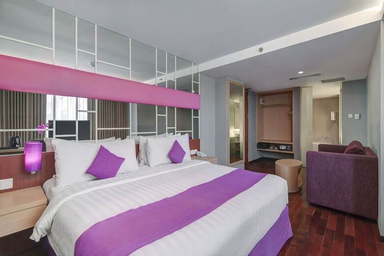 Quest Hotel Surabaya