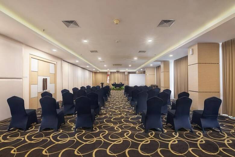 Quest Hotel Surabaya
