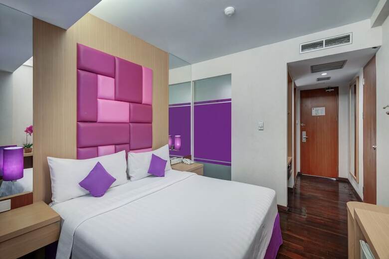 Quest Hotel Surabaya