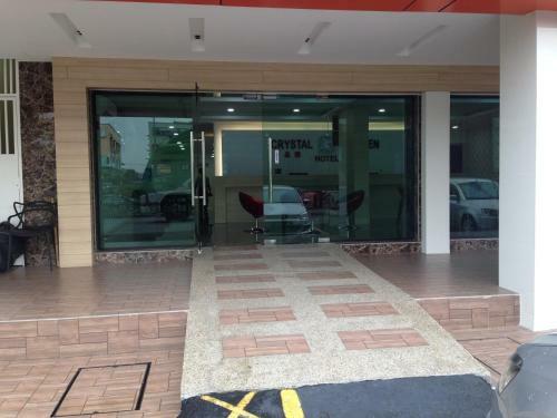 Crystal Garden Hotel