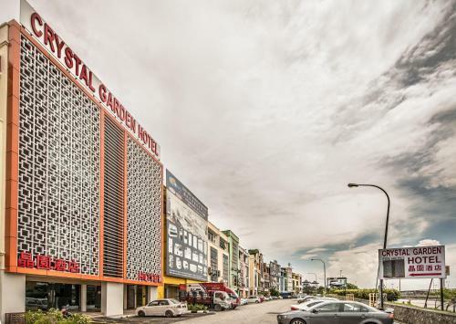 Crystal Garden Hotel