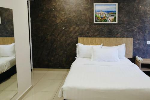 Izumi Hotel @ 2