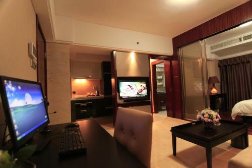 U Service Apartment