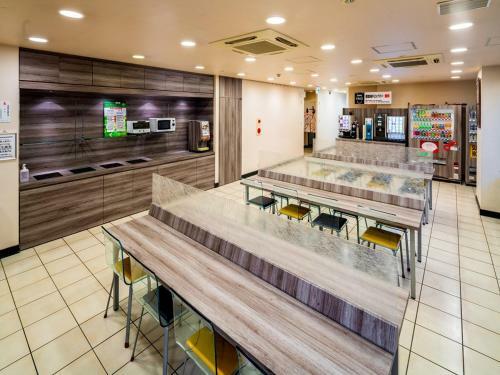Super Hotel Jr Shin-osaka Higashiguchi