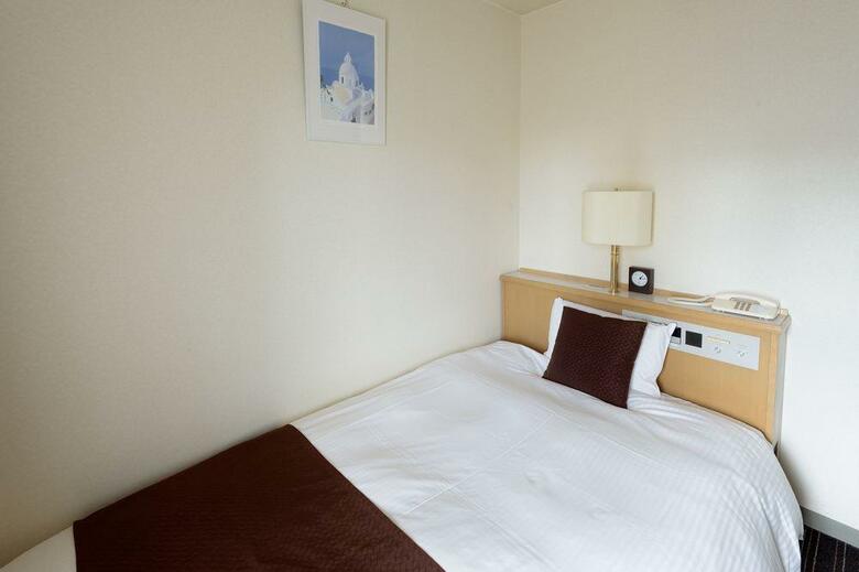 Shin-osaka Sunny Stone Hotel