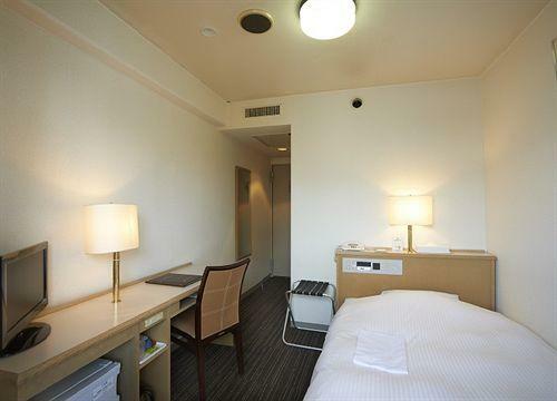 Shin-osaka Sunny Stone Hotel