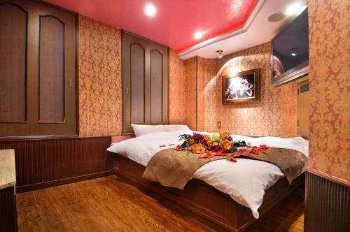 Hotel Namba Little Chapel