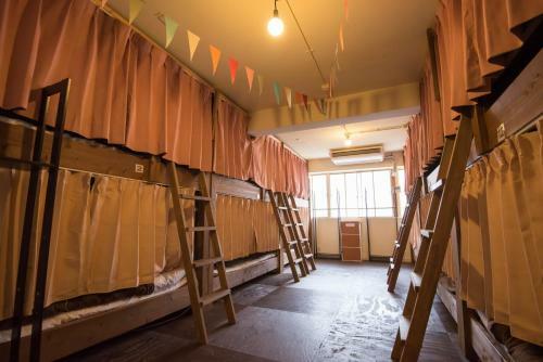 Hostel Q