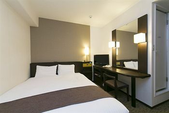 Hotel Nishitetsu Inn Shinsaibashi